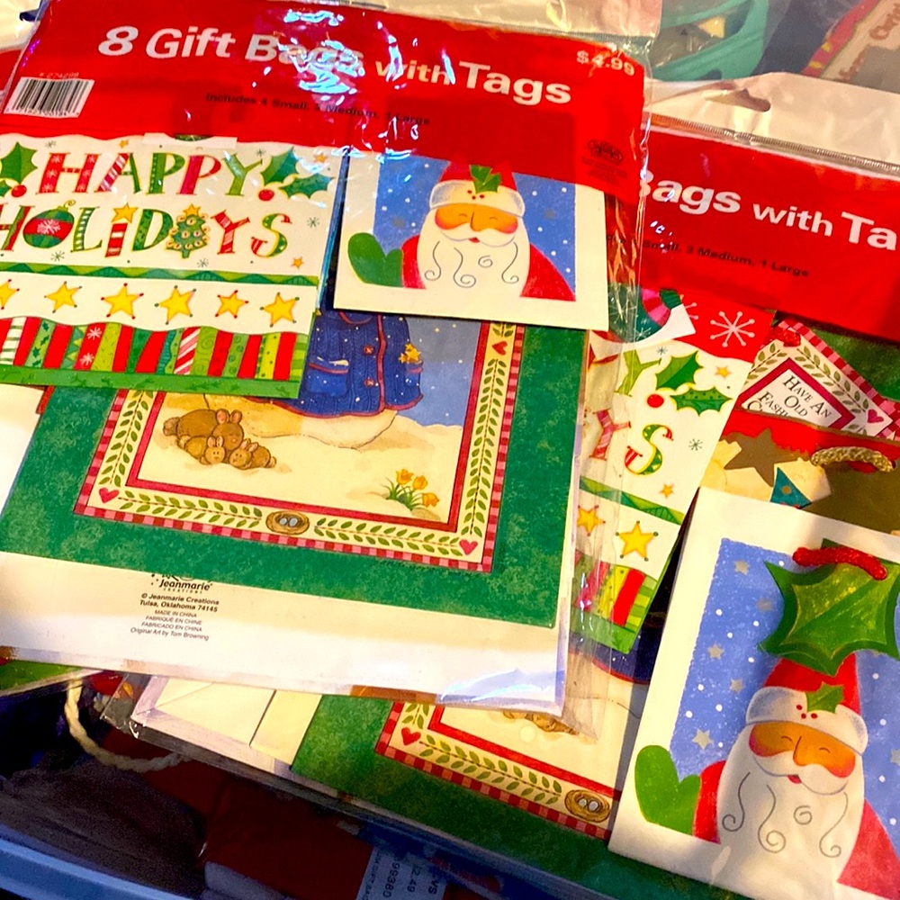 NEW 3 sets  8 gift bags with tags include 4 small 3 med and 1 large  plus tags